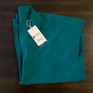 NWT FIGS XS Hunter Green Rafaela Scrub Top